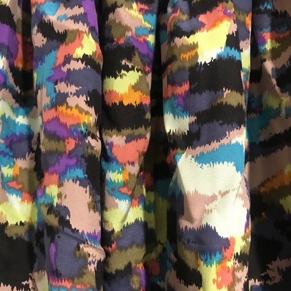 EUC Corey Lynn Calter multicolor print skirt S - Picture 2 of 5
